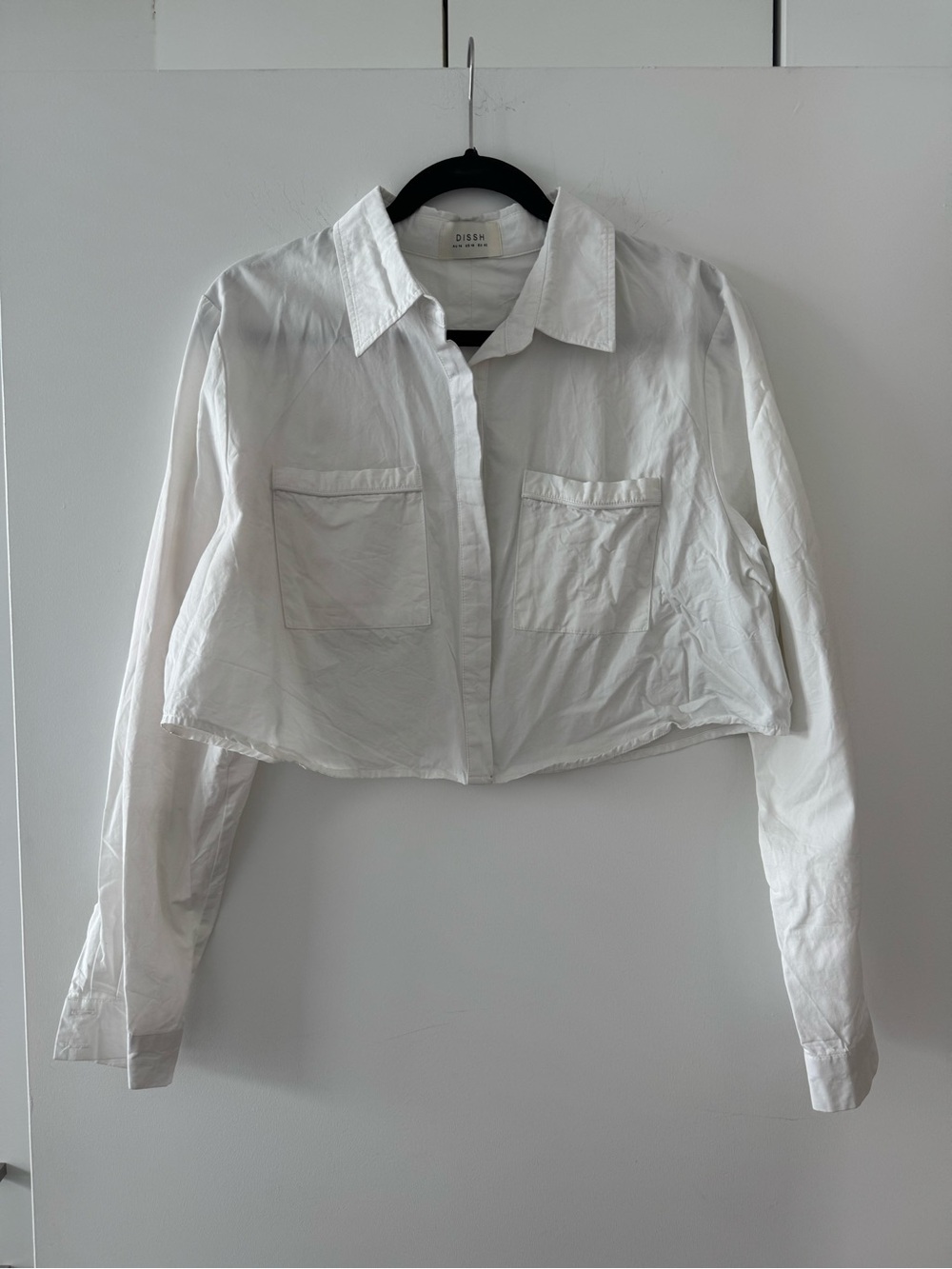 DISSH White Cropped Button-Front Shirt